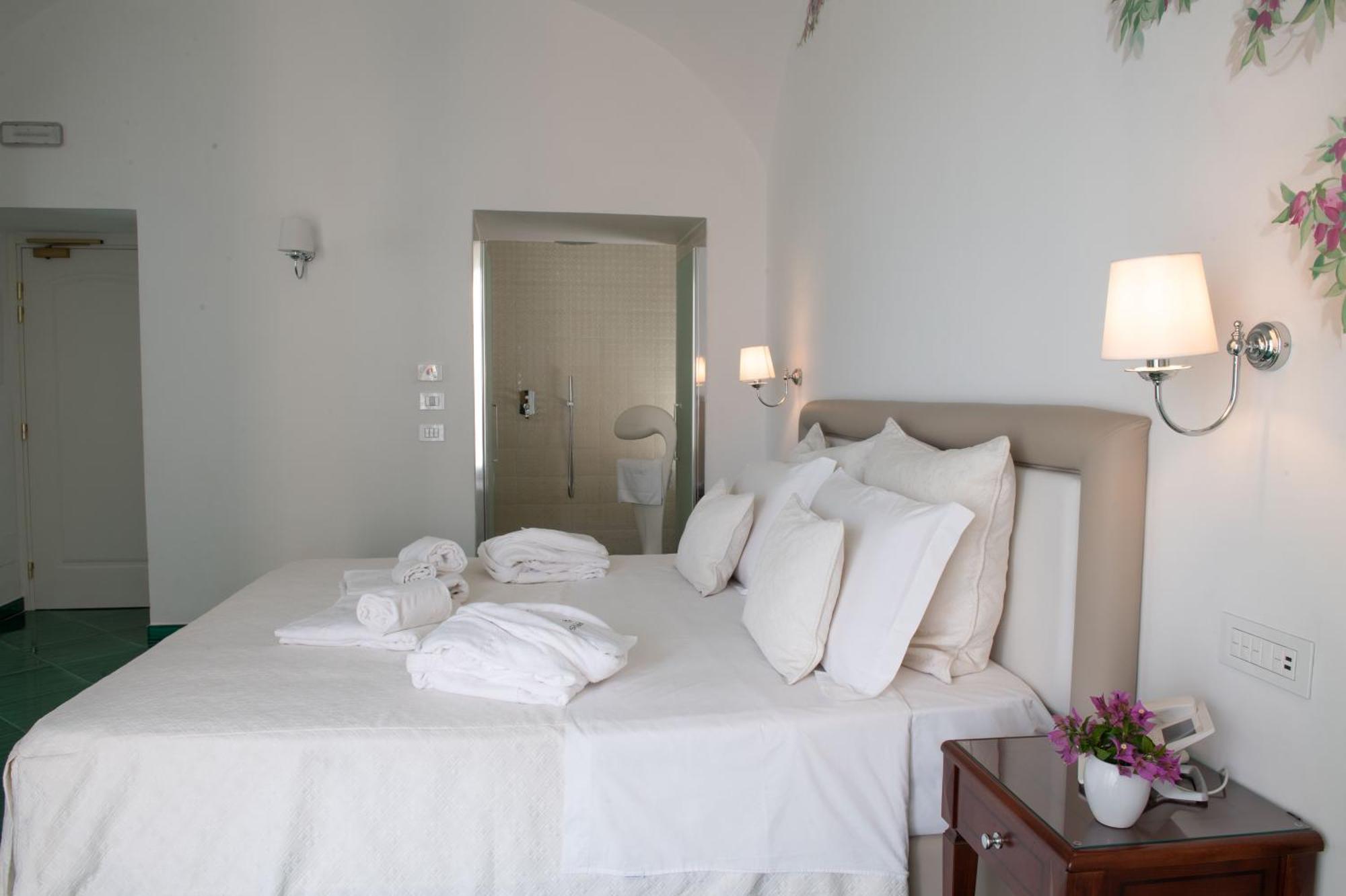 King Suite Sea View