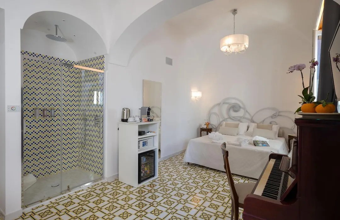 Core Amalfitano City Suites-1